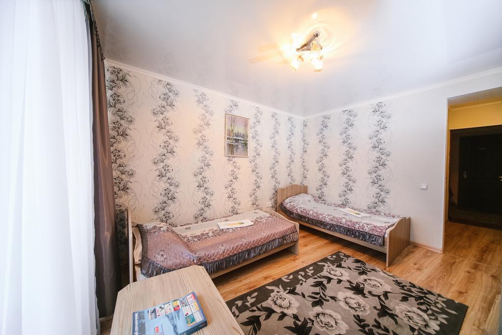 Sary Arka Hotel Павлодар Екстериор снимка