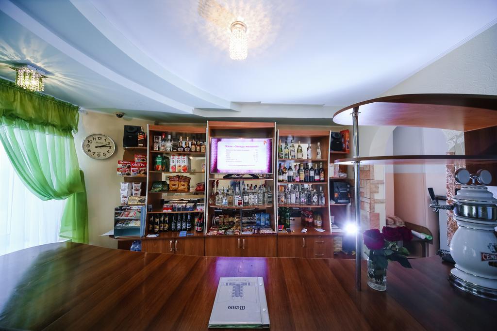 Sary Arka Hotel Павлодар Екстериор снимка