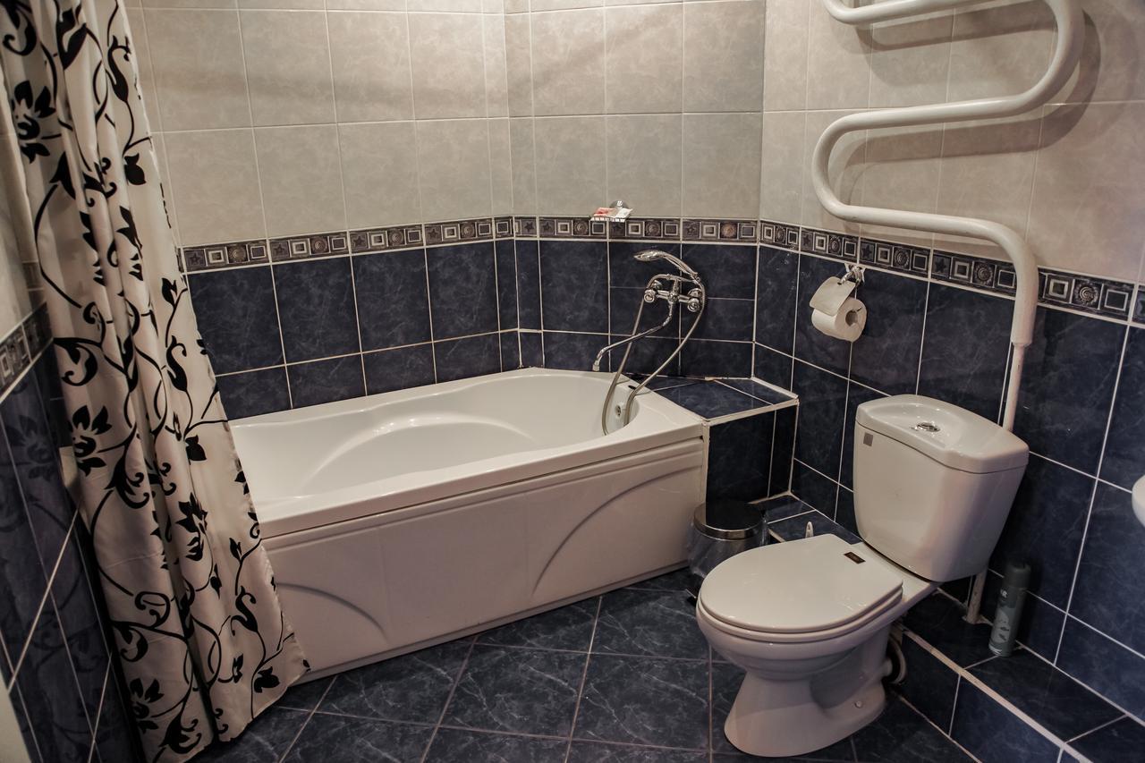 Sary Arka Hotel Павлодар Екстериор снимка